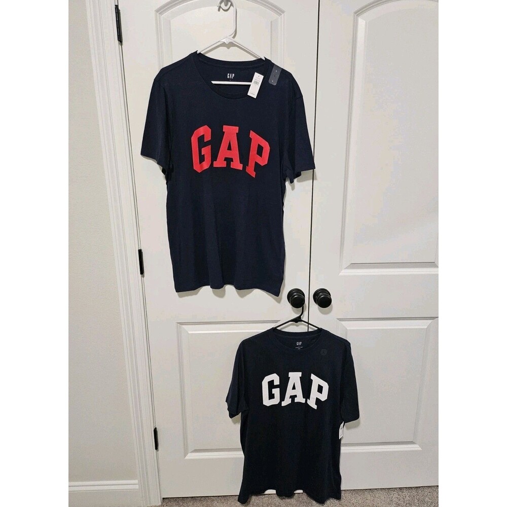 NWT Bundle of 2 GAP Men's Everyday Classic Soft Logo Tees Blue, Size Large